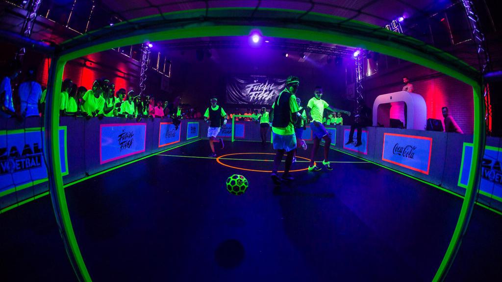 Blacklight voetbal