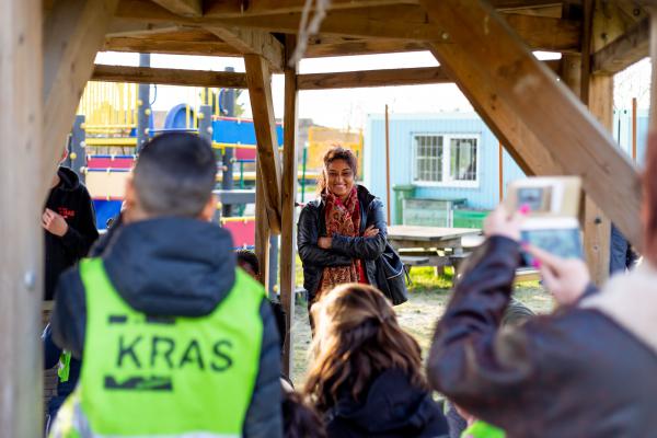 Schepen Jinnih Beels introduceert verkeersspel bij Kras Dam