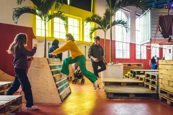 Scratch opent feestelijk de deuren!